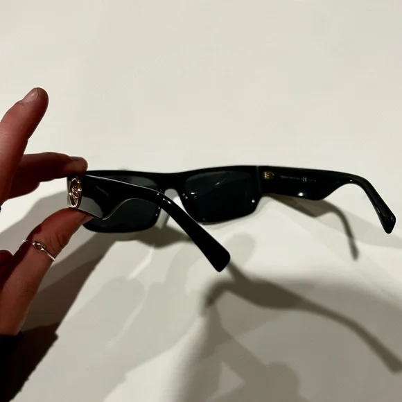 VERSACE SUNGLASSES - Picture 8 of 8
